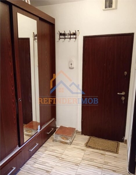 Titan Apartament de vanzare cu 2 camere, zona Titan - Parc IOR
